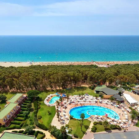 度假村 Serene 库特罗