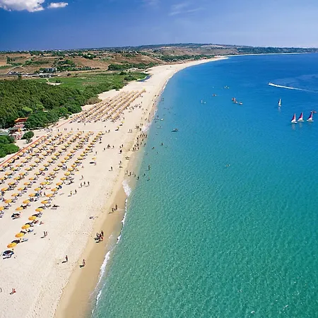 אתר נופש Serene 4*