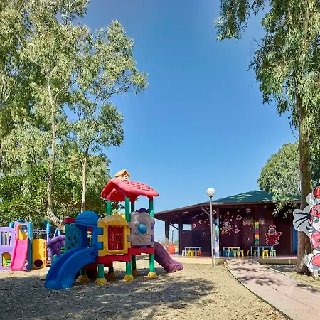 אתר נופש Serene 4*